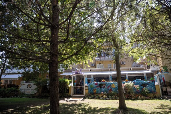 Exterior - Pinetina Mare Baby Family Hotel (Cervia)