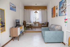 Apartamento | Sala de estar | TV LCD