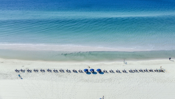On the beach - 314- BEACH FRONT, gulf view, family-friendly! Destin Beach Club (Destin)