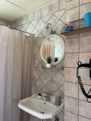 Shower, hair dryer, towels - Panorama beach (Chrani)
