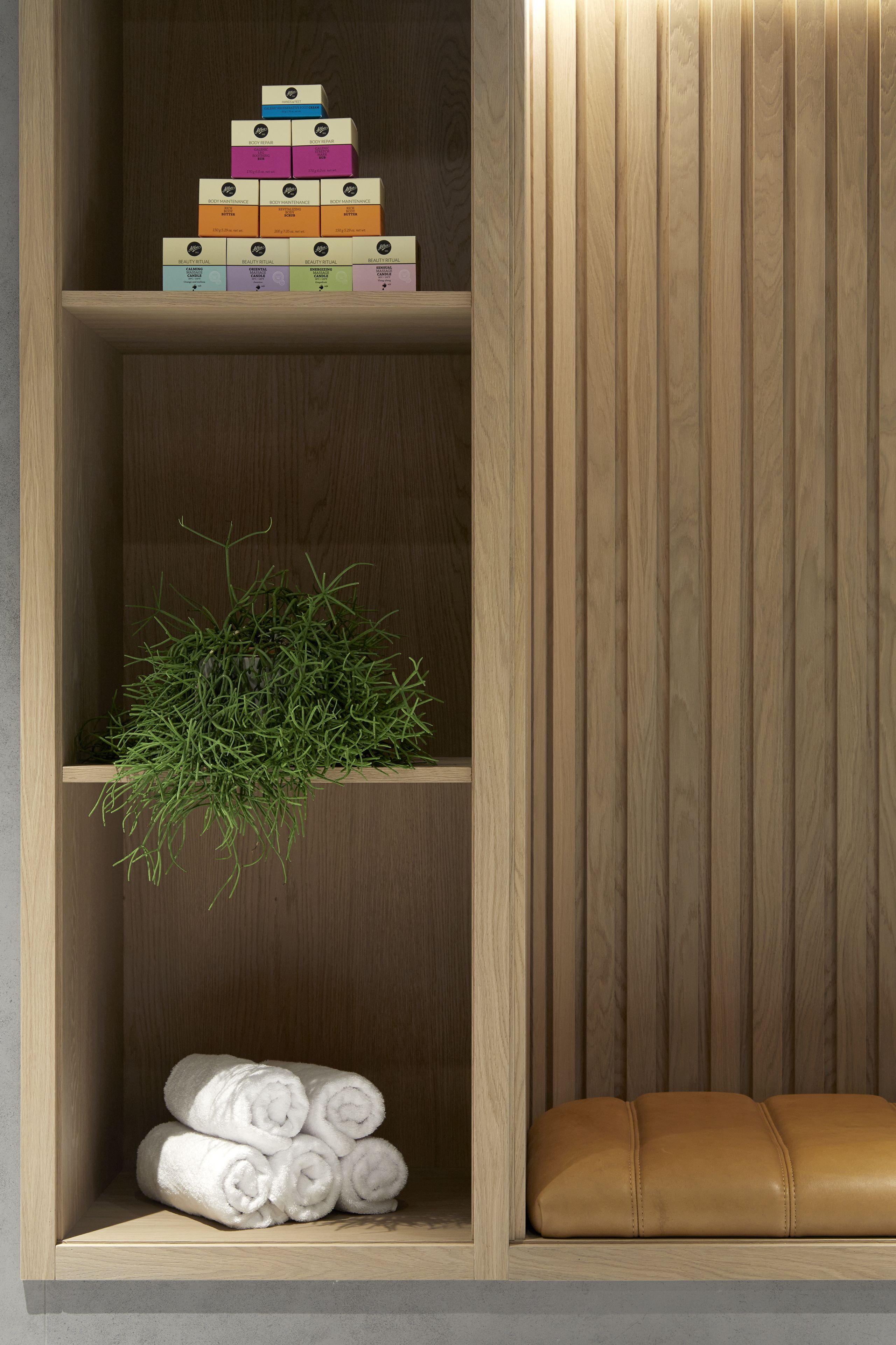 couples treatment room(s), steam room, massages