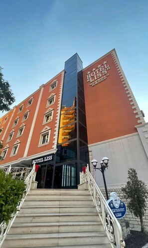 Exterior - Hotel Liss (Lezhe)