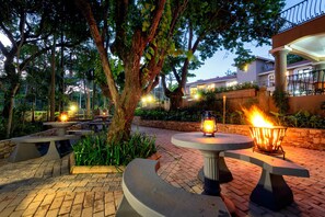 Luxury Double Room, 1 King Bed, Non Smoking, Golf View | Terrace/patio - Valley Villa (Ballito)
