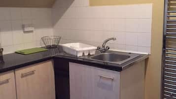 Standard Studio | Private kitchen | Fridge