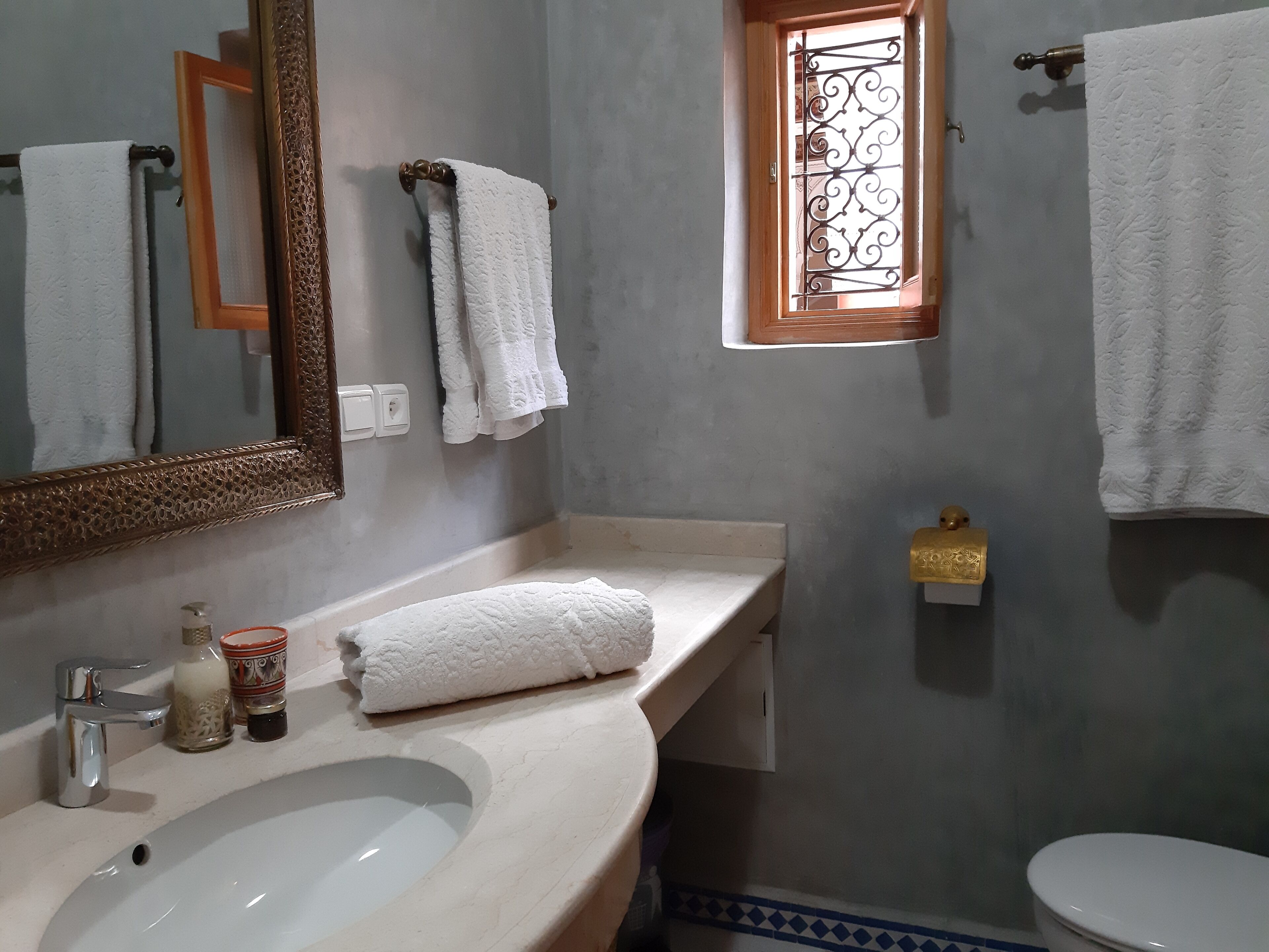 Photo - Riad Miral