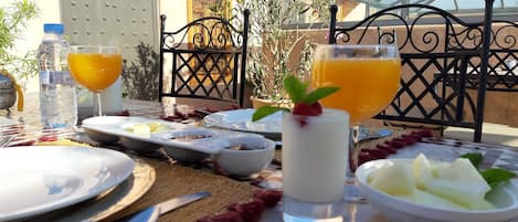 Free daily local cuisine breakfast