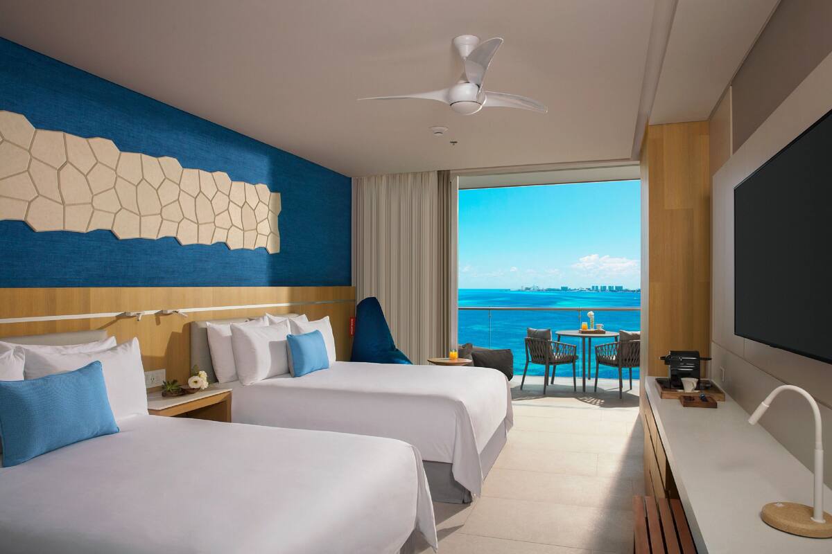 premium bedding, down duvets, select comfort beds, minibar