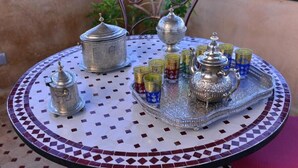 تناول الطعام