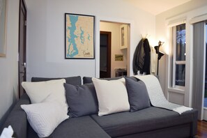 Huis, 2 slaapkamers | 2 slaapkamers, een bureau, een strijkplank/strijkijzer, gratis wifi