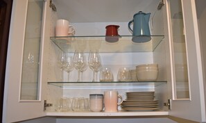 Huis, 2 slaapkamers | Privékeuken | Een koelkast, een magnetron, een koffiezetapparaat/waterkoker