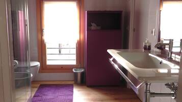 Doppel- oder Zweibettzimmer (n°1) | Badezimmer