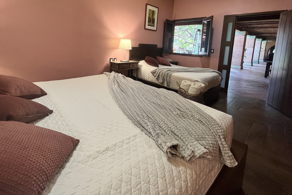 1 bedroom, premium bedding, minibar, in-room safe