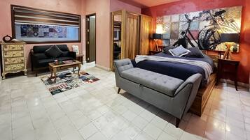 Junior Studio Suite, 1 Queen Bed, Ground Floor | 1 bedroom, premium bedding, minibar, in-room safe