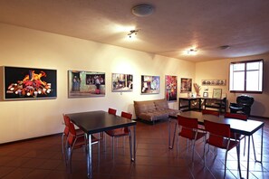 Café da manhã continental grátis todos os dias