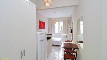 Apartment | Iron/ironing board, free WiFi, bed sheets