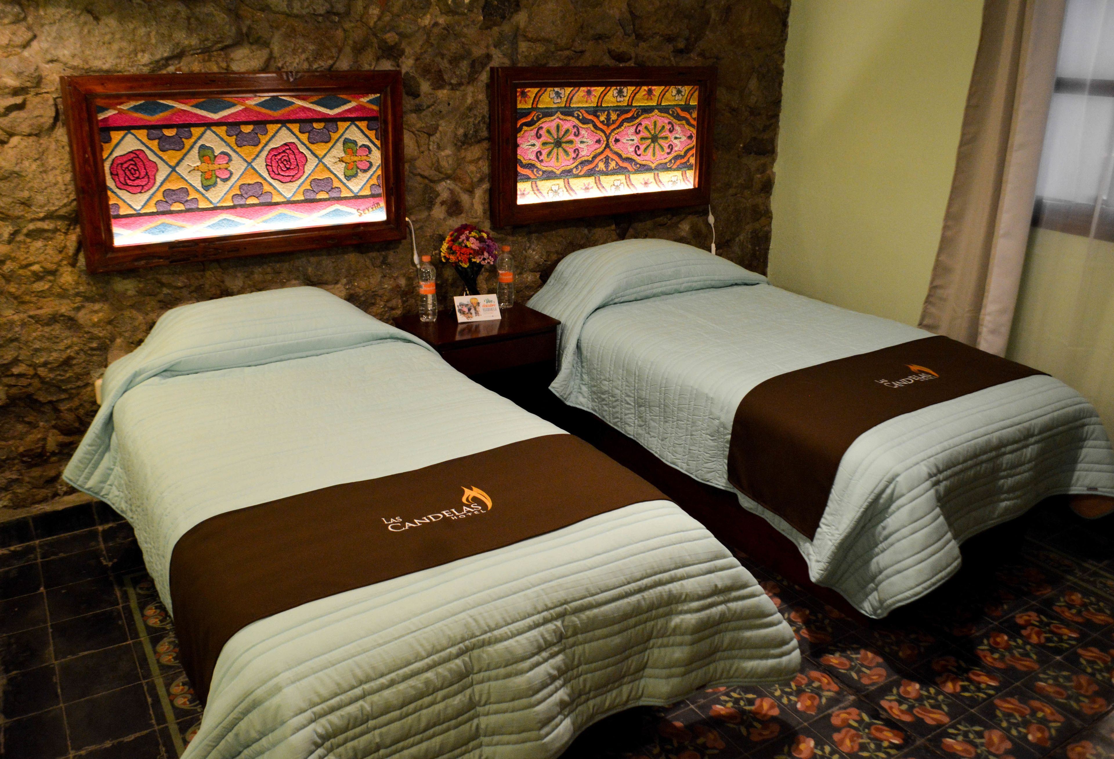 twin room, 2 bedrooms | 1 bedroom, down duvets, individually decorated, individually furnished