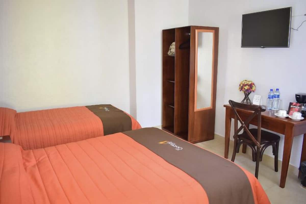 double room, 6 bedrooms | 1 bedroom, down duvets, individually decorated, individually furnished