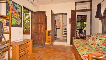 Grand House, 6 Bedrooms | Living area | Flat-screen TV