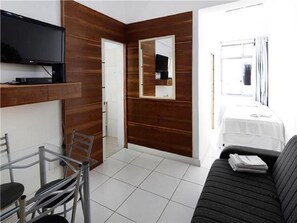 Apartment | In-room dining - MZapartments Prado LB1207 (Rio de Janeiro)