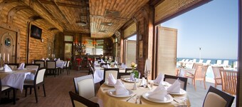 DOUBLE ROOM 1 in a quiet hotel with SEA VIEW