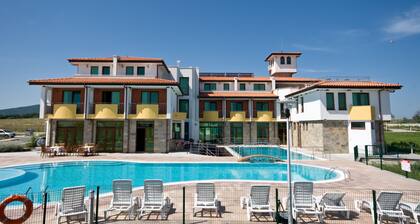 CHAMBRE DOUBLE 1 dans un hĂŽtel calme avec vue sur la mer