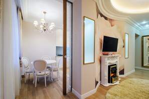 Appartement Élite, 2 chambres | Restauration dans la chambre