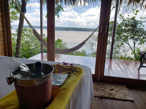 Alta Vista Amazon Lodge