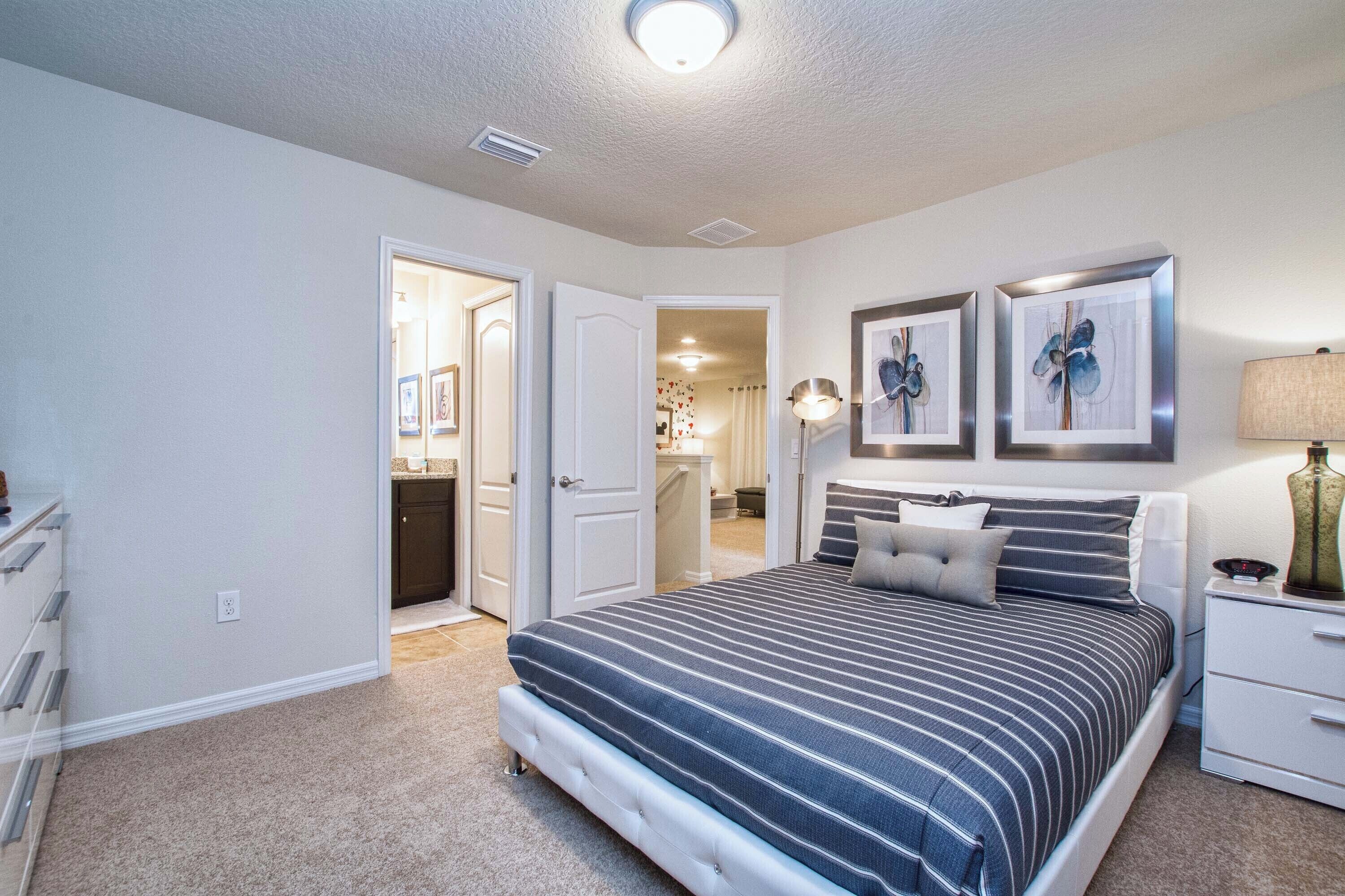 5 bedrooms, iron/ironing board, free WiFi, bed sheets