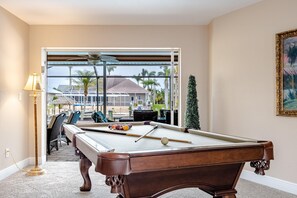 Games room - Boater's Delight | Gulf Access, Bikes, Kayaks, Pool Table, Heated Poo/Spa - Villa Blue Sky - Roelens (Cape Coral)