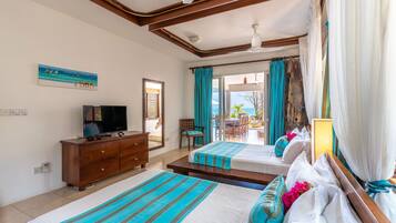 2 chambres, coffres-forts dans les chambres, bureau, Wi-Fi gratuit