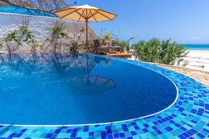 Outdoor pool - Tequila Sunrise Pool Cabana - Diani Beach (Diani Beach)