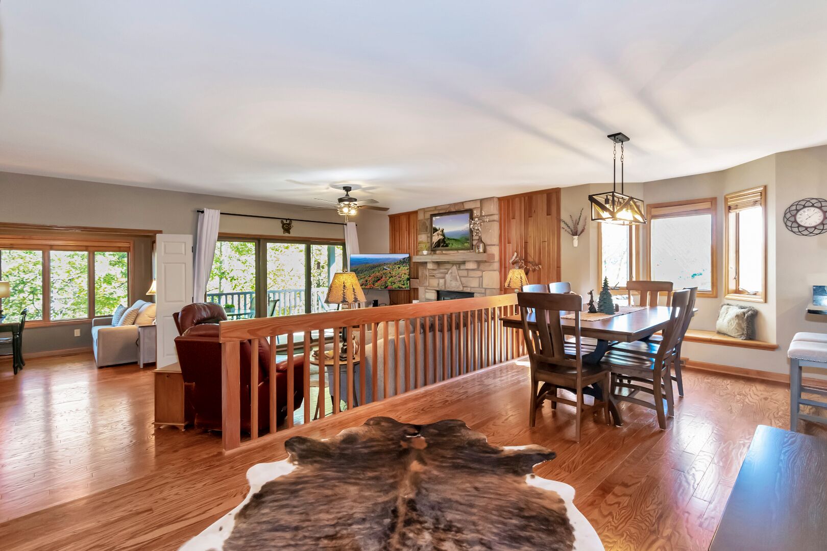 Chetola Resort 2 BR Condo w/access to Heated Indoor Pool & Fitness Center