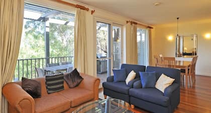 Villa 2br Petit Verdot Villa located within Cypress Lakes Resort