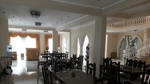 الإطلالة من المنشأة
