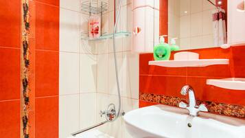 Basic Apartment, 2 Bedrooms | Bathroom | Bathtub, free toiletries, hair dryer, slippers