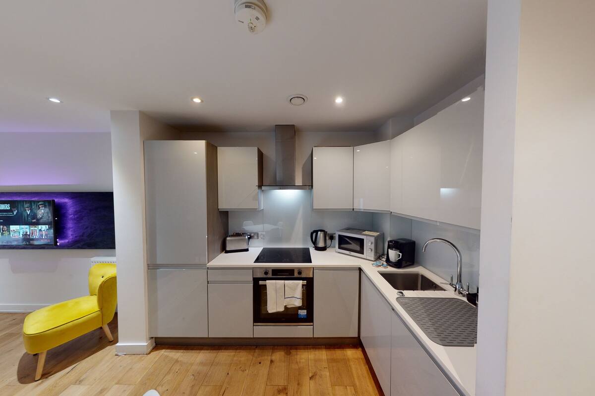 apartment, 2 bedrooms, accessible (new) | private kitchen | full-sized fridge, microwave, oven, stovetop