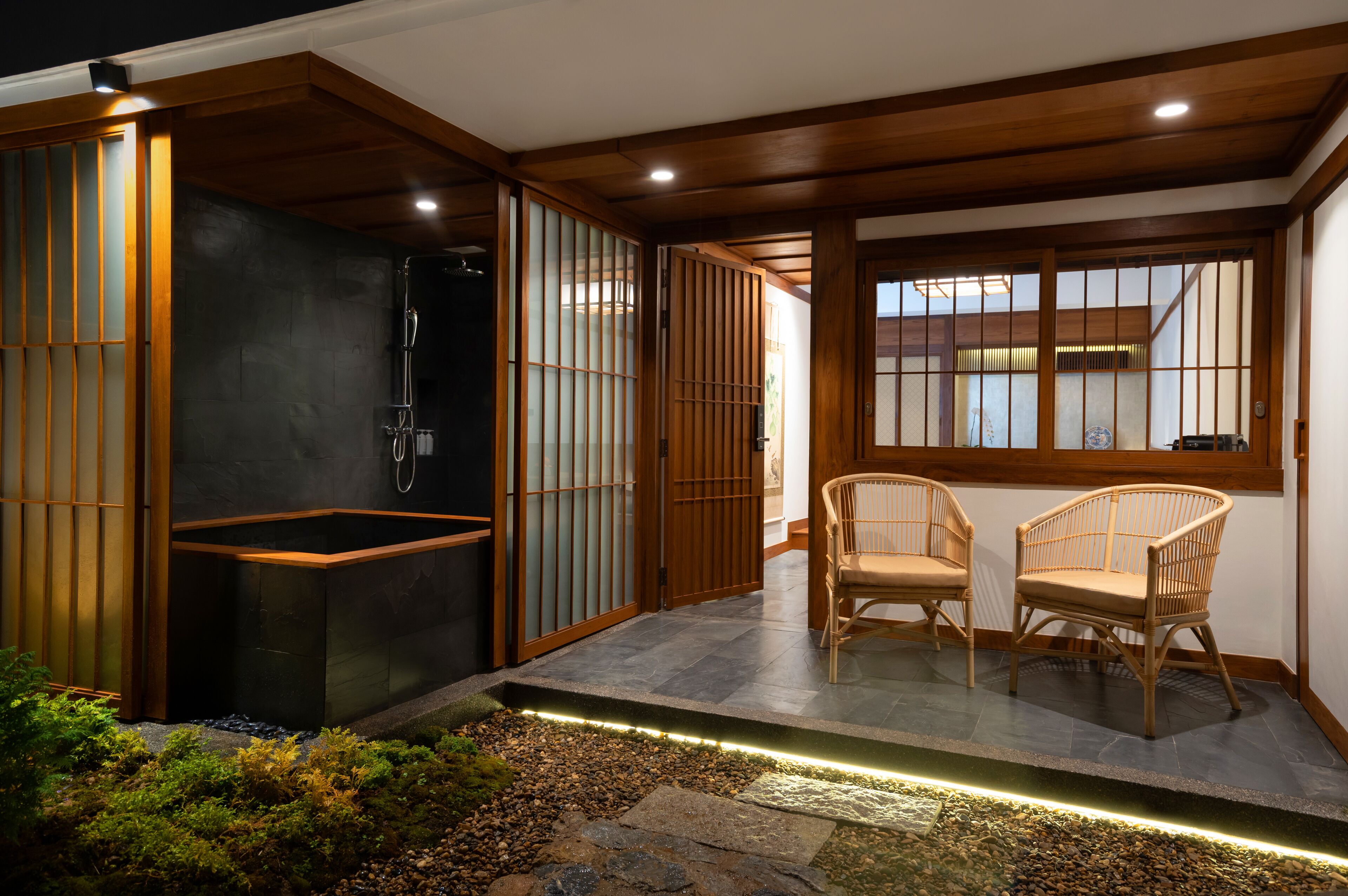grand tatami onsen suite | terrace/patio