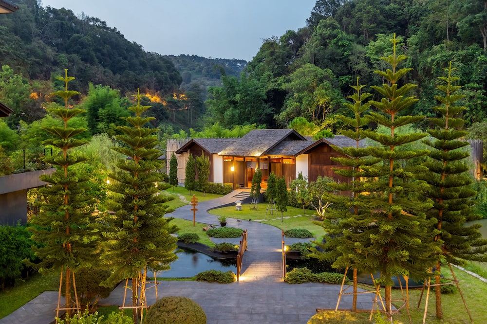 Onsen At Moncham