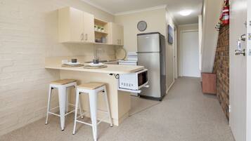 House | Private kitchen | Full-sized fridge, microwave, oven, dishwasher