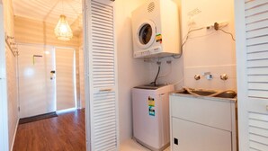 Apartment | Room amenity - Summit 9 - Modern and stylish newly renovated apartment (Jindabyne)