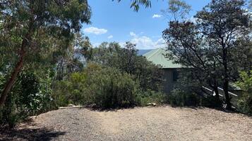 Parkir mandiri gratis