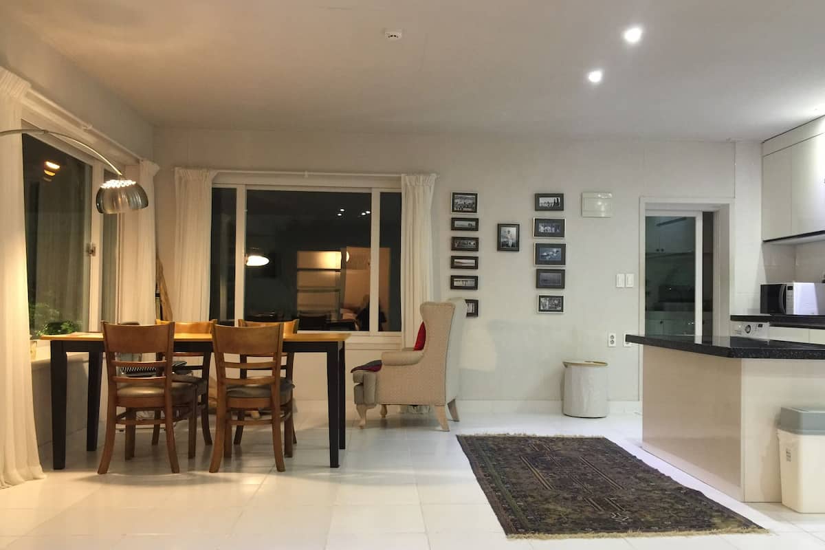 Maison | Coin séjour | Télévision