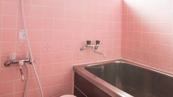 Ferienhaus, Nichtraucher (Private Vacation Home) | Dusche im Bad