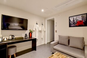 Room amenity - Hotel Maison (Busan)