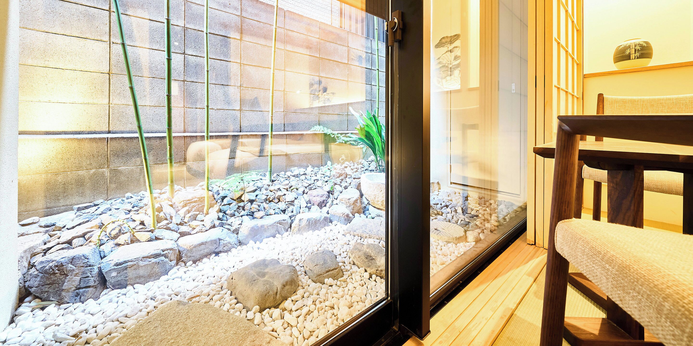 superior twin room, multiple beds (garden) | in-room safe, desk, free wifi, bed sheets