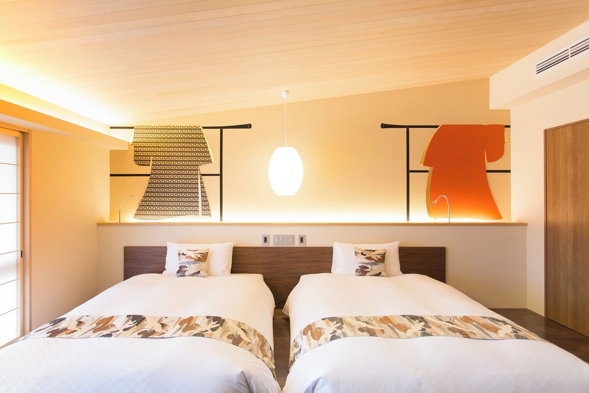 Coffres-forts dans les chambres, bureau, Wi-Fi gratuit, draps fournis