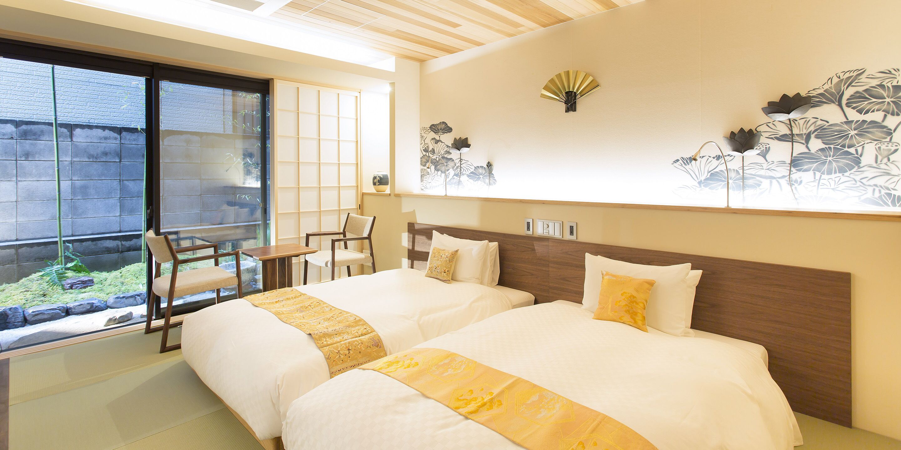 superior twin room, multiple beds (garden) | in-room safe, desk, free wifi, bed sheets