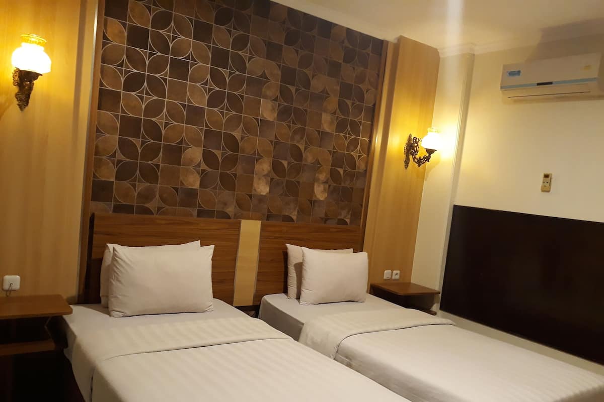 Kamar Superior | Meja kerja, Wi-Fi gratis, dan seprai linen
