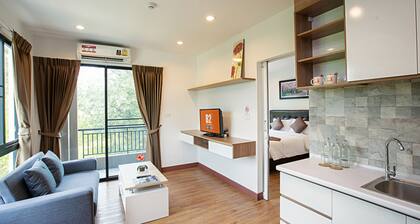 B2 Sriracha Premier Hotel