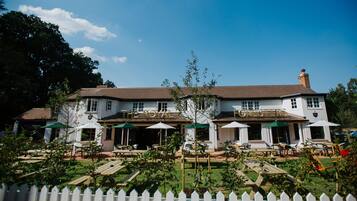 Fachada da propriedade